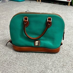 New with tags, modern satchel. Made by Dooney & Bourke,